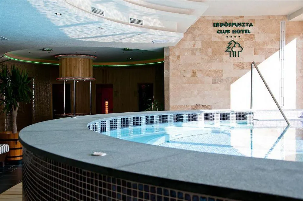 ****  Erdospuszta Club Hotel Fenyves Debrecen Macaristan